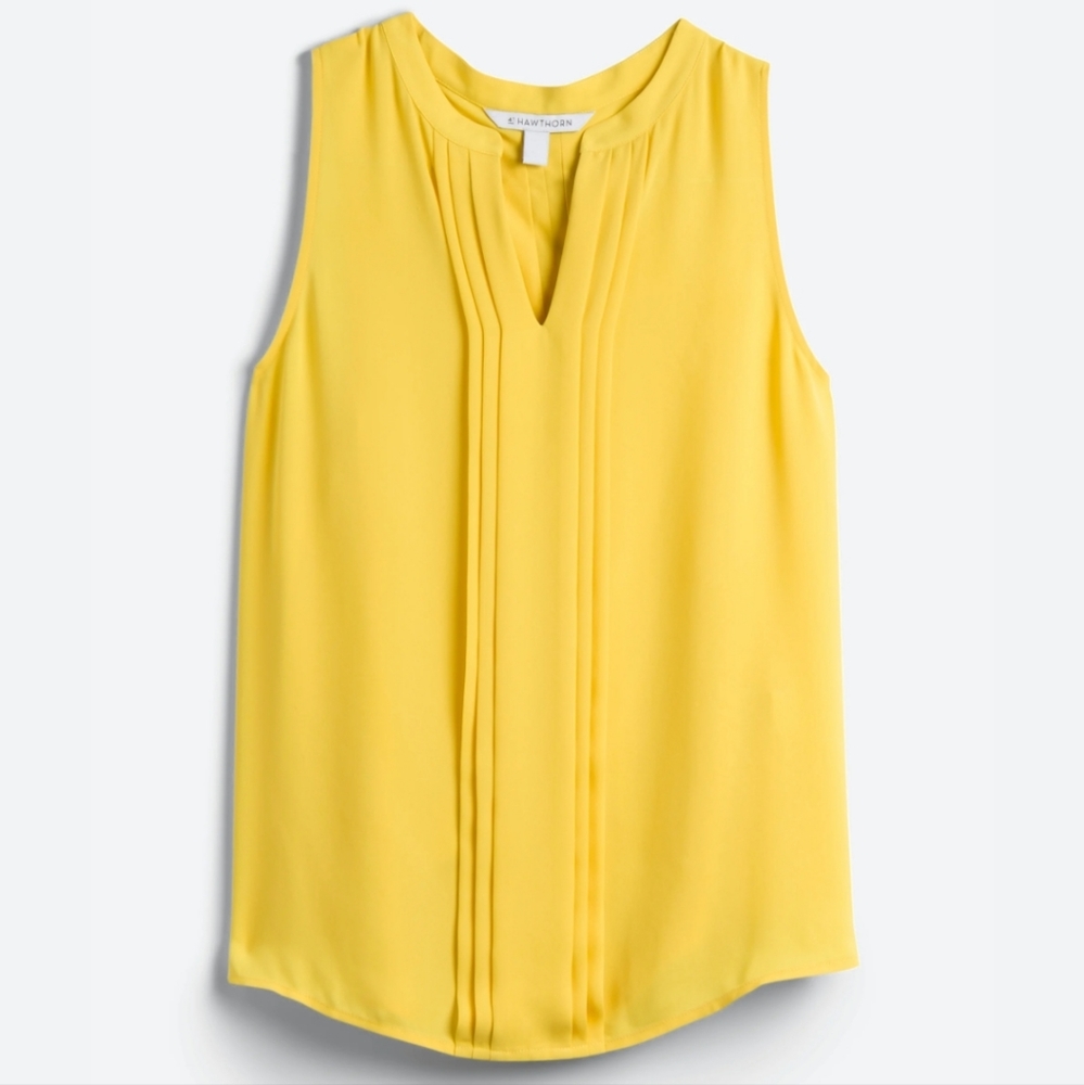 41 HAWTHORN Breyson Pleat Detail Split Neck Blouse